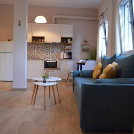 Marieli Apartment Perama  Dış mekan fotoğraf