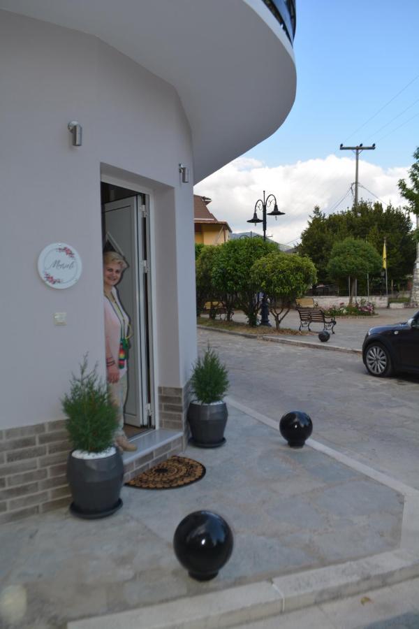Marieli Apartment Perama  Dış mekan fotoğraf